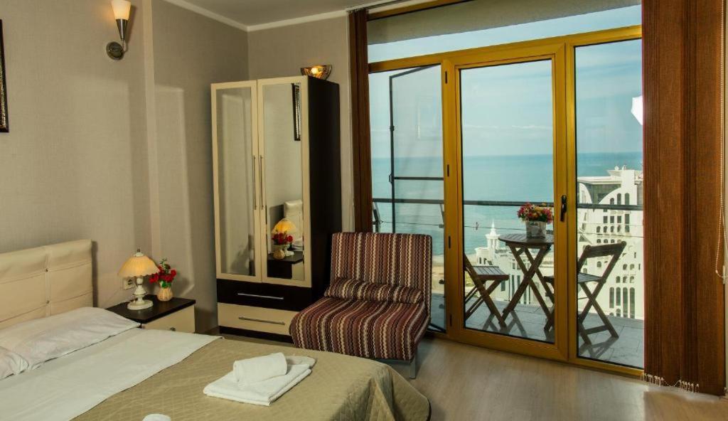 Luxury Apartments Batumi Exterior foto